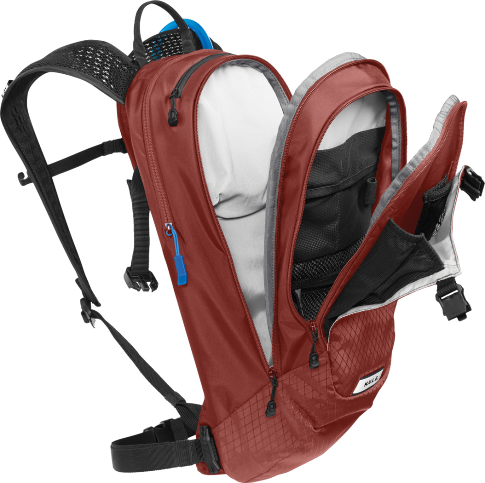 CamelBak M.U.L.E. 12 Rucksack fired red black