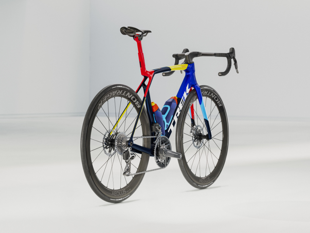 Trek Madone SLR 9 AXS ML Team Replica