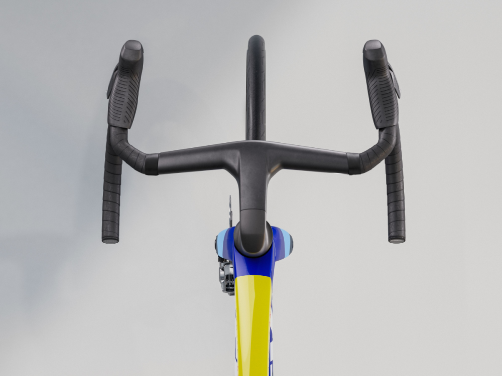 Trek Madone SLR 9 AXS ML Team Replica