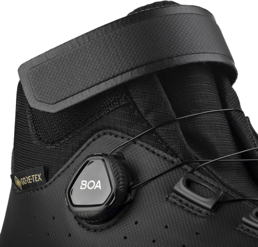 Fizik Artica GTX Road Shoes schwarz/schwarz 42