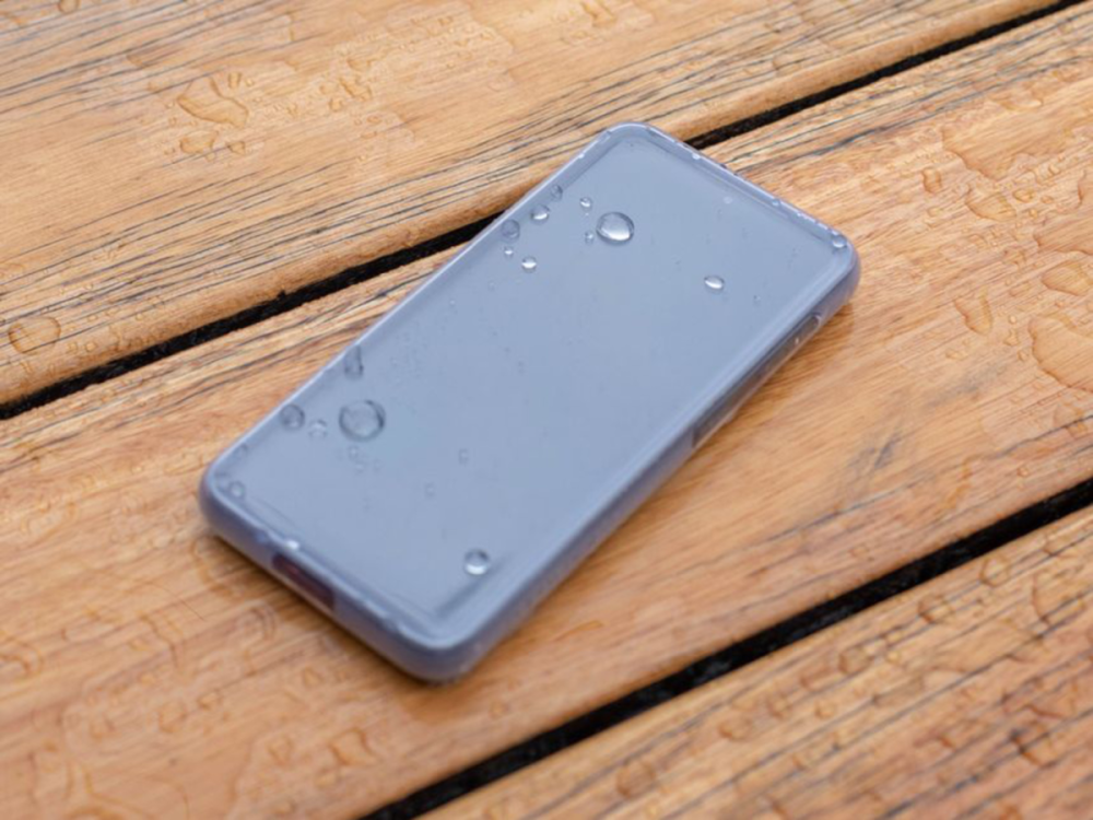 Quad Lock Poncho - Samsung Galaxy S22