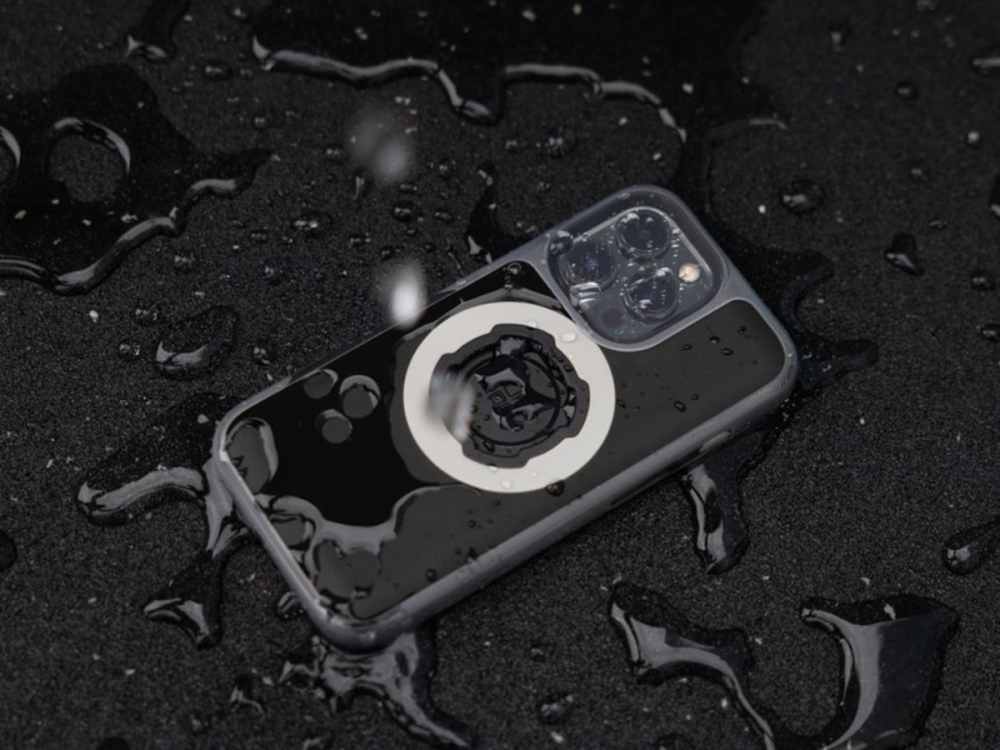 Quad Lock MAG Poncho - iPhone 14 Pro Max