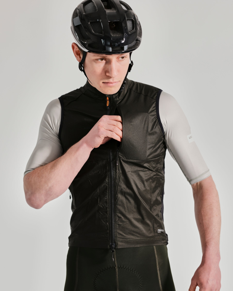 Albion Cycling Men's Wind Gilet (Rosin)