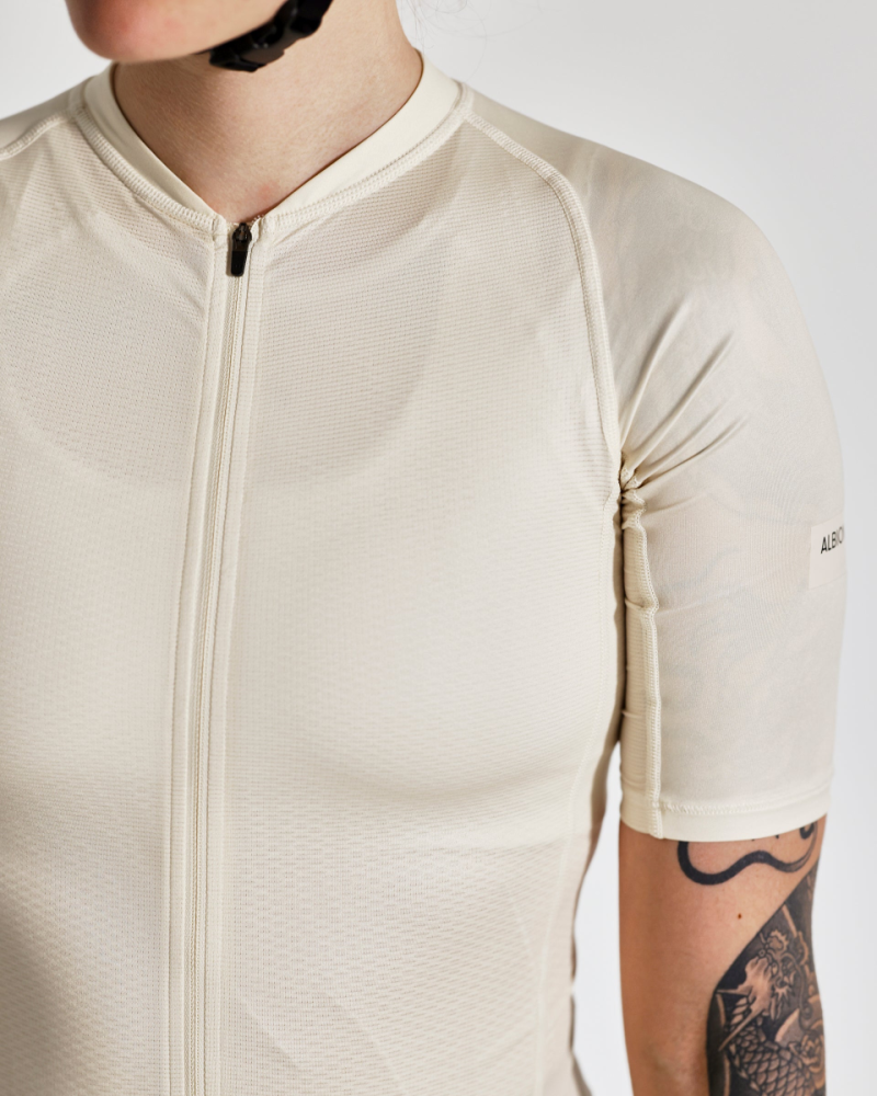 Albion Cycling Women's All Road Lightweight Short Sleeve Jersey (Stone White)
