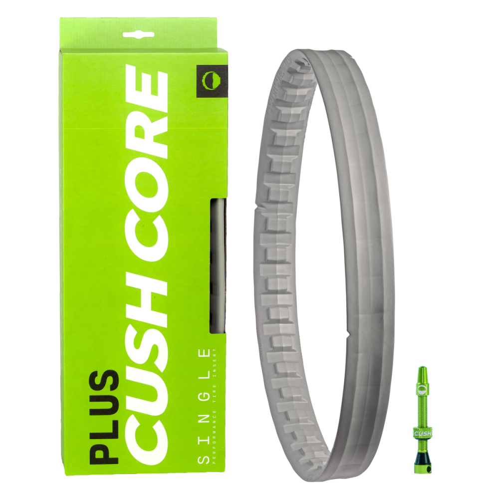 CushCore Plus Single 29". 1 x Insert 29" Plus, 1 x Tubeless Air Valve Tubeless.