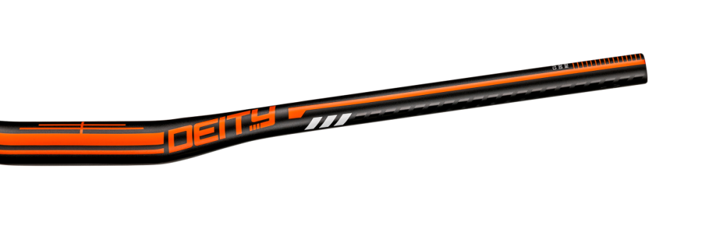 Deity Skyline 787 Lenker, 787 mm Breite, 15 mm Rise, 31.8 mm Lenkerklemmung. Black/Orange.