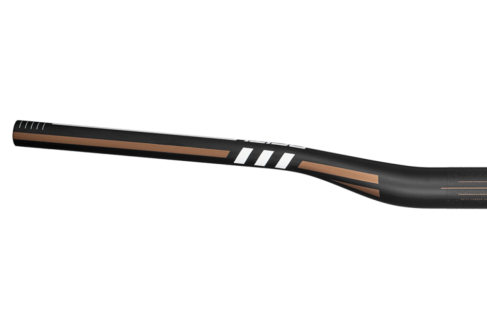 Deity Skywire Carbonlenker, 800 mm, 25 mm Rise, 35 mm Lenkerklemmung. Carbon / Bronze.