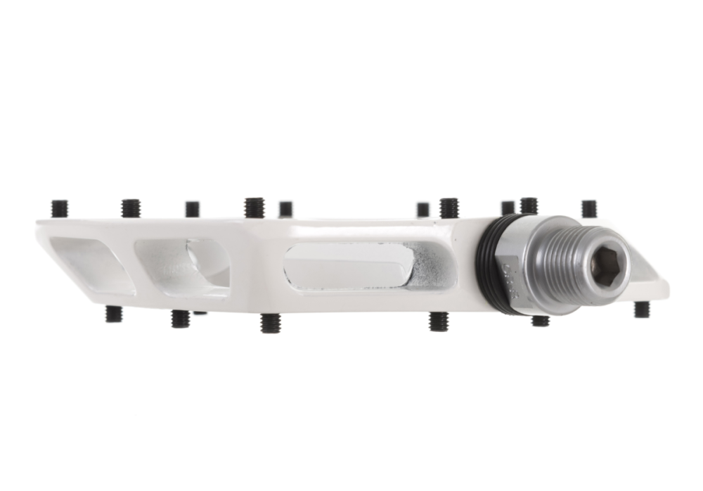 DMR V12. Pure White.