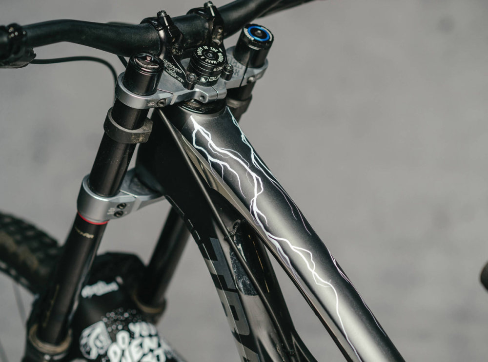 DyedBro Frame Protection Lightning. Blue.