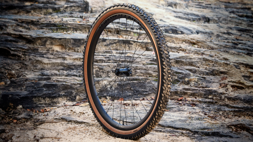 BONTRAGER Reifen Montrose RSL XT 29x2.40 TLR Black