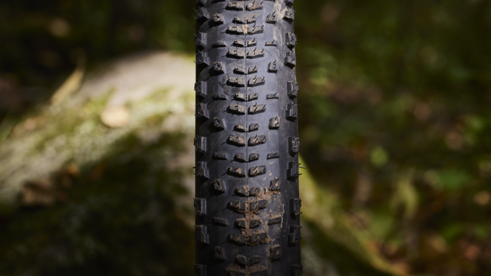 BONTRAGER Reifen Sainte-Anne RSL XR 29x2.40 TLR Black