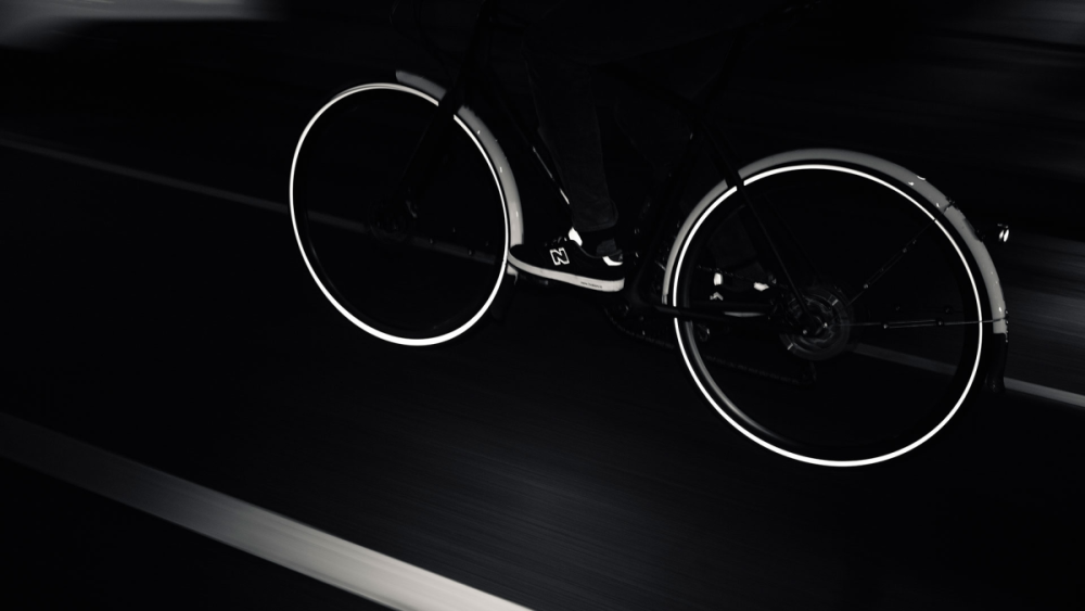 BONTRAGER Reifen E6 Hard-Case Lite 700x50C Reflective