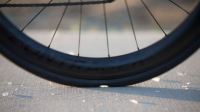 BONTRAGER Reifen R3 Hard-Case Lite 700x25C TLR