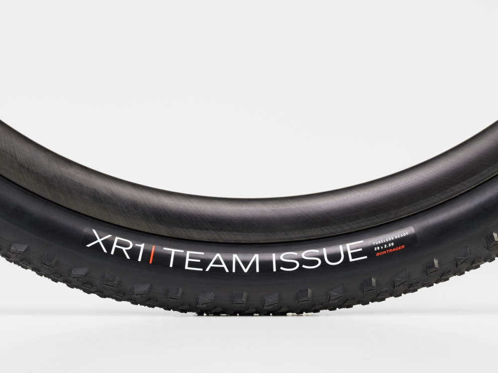 BONTRAGER Reifen XR1 Team Issue 29x2.20 TLR Black