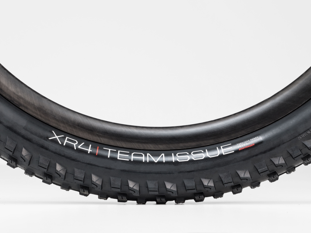 BONTRAGER Reifen XR4 Team Issue 29x3.00 TLR