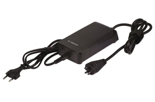 Bosch Ladegerät Compact 2 Ampere BCS230 mit Netzkabel schwarz