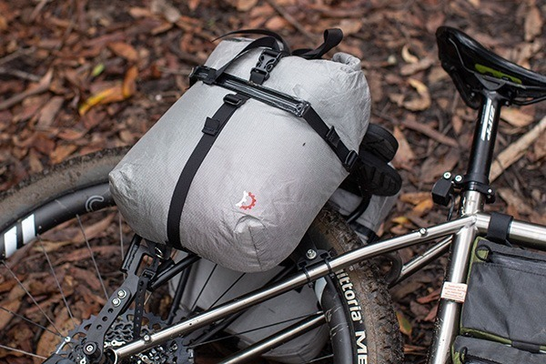 Revelate Designs Nano Gepäckträgertaschen (Paar) - 2x11L - Grey/Graphite