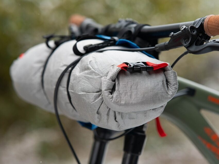 Revelate Designs Pronghorn Stratex Lenkertasche - Small - 7.5L