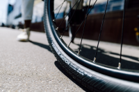 Schwalbe Pneu Motion Big Apple 26x2.15 Addix Green starr mit Reflexstreifen black