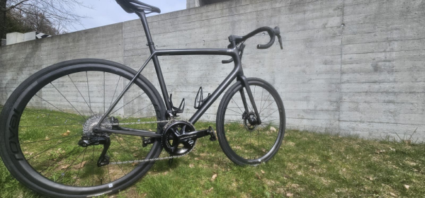 AETHOS SW DI2 CARB/CMLNEYRS/CHRM 61